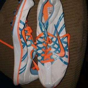 track cleats /spikes